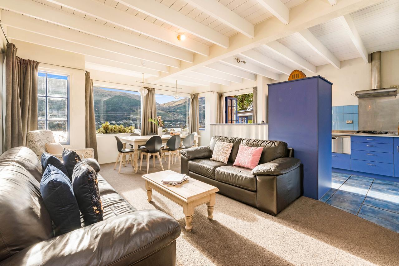 Sunny Lakeview Villa Queenstown Exteriör bild